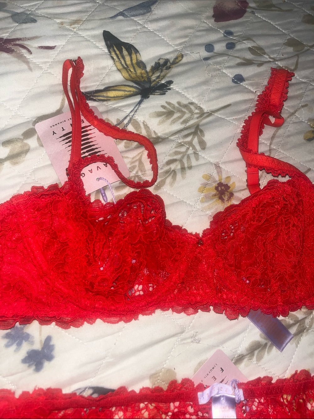 FENTY Red Lace Mini set braw garter skirt for Women - Picture 2 of 6